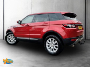 2014 Land Rover Range Rover Evoque 2.2 Sd4 Pure SUV 5dr Diesel Auto 4WD Euro 5 (s/s) (190 Ps) in Red — image 5