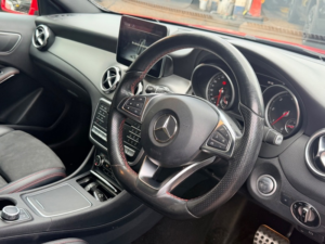 2017 Mercedes Gla Gla 220 D 4matic Amg Line Premium in Red — image 2