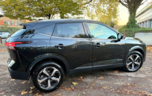 2024 Nissan Qashqai 1.5 H E-Power N-Connecta Auto Euro 6 (s/s) 5dr in Black — image 5