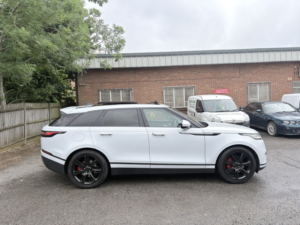 2018 Land Rover Range Rover Velar 2.0 D240 S in White — image 5