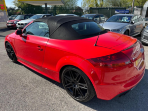 2011 Audi Tt 1.8 Tfsi S Line Roadster Euro 5 2dr in Red — image 4