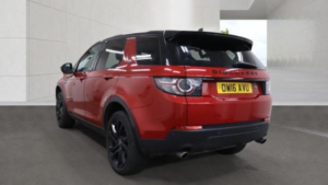 2016 Land Rover Discovery Sport 2.0 Td4 Hse Black in Red — image 4