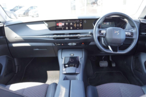 2022 Ds Automobiles Ds 4 1.2 Puretech Trocadero Eat8 Euro 6 (s/s) 5dr in White — image 3