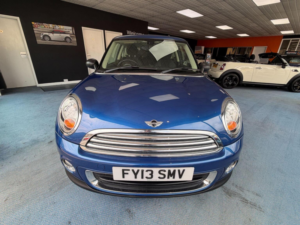 2013 MINI Hatch 1.6 One Euro 5 3dr in Blue — image 4