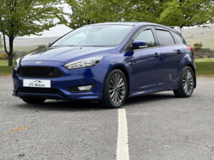 2017 Ford Focus 1.5 Tdci 120 St-Line 5dr Man, Diesel, Blue + Great Mpg in Blue — image 2