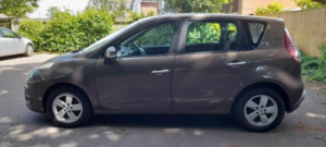 2011 Renault Scenic 1.5 Dci Dynamique Tomtom in Bronze — image 2