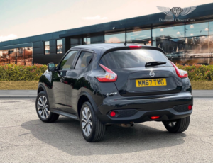 2018 Nissan Juke 1.2 Dig-T Tekna in Black — image 4