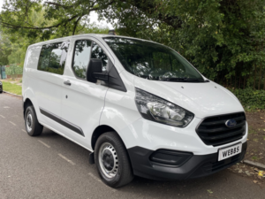 2022 Ford Transit Custom 2.0 Transit Custom Leader Dciv 300 L1 2.0l Ecoblue 105ps Fwd 6 Speed Manual in White — image 4
