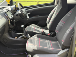 2014 Peugeot 108 1.2 Vti Puretech Allure in Black — image 3