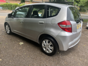 2012 Honda Jazz 1.4 I-Vtec Es in Silver — image 5