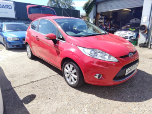 2010 Ford Fiesta 1.3 Zetec in Red — image 2