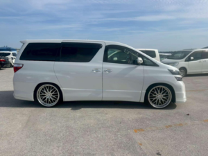 2008 Toyota Vellfire 3.5 Z G-Edition 5dr 7 Seats in White — image 2