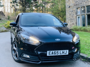 2015 Ford Focus 2.0 Tdci St-3 in Black — image 2