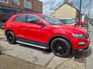 2018 Volkswagen T-Roc 1.0 Tsi Se SUV 5dr Petrol Manual Euro 6 (s/s) (115 Ps) in Red — image 2