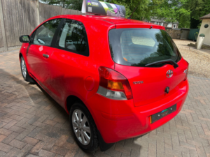 2009 Toyota Yaris 1.4 D-4d Tr in Red — image 5