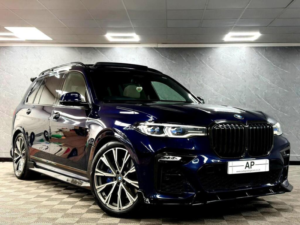 2020 BMW X7 4.4 M50i V8 Auto Xdrive Euro 6 (s/s) 5dr in Tanzanite Blue — image 4
