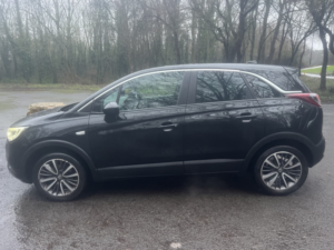 2020 Vauxhall Crossland X 1.2 Turbo Elite Nav in Black — image 5