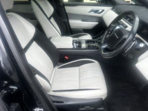 2018 Land Rover Range Rover Velar 2.0 D180 R-Dynamic S in Black — image 5