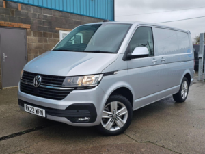 2022 Volkswagen Transporter 2.0 Tdi T32 Highline DSG Fwd Swb Euro 6 (s/s) 5dr in Silver — image 3