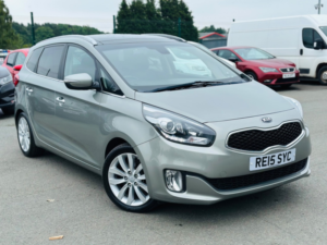 2015 Kia Carens