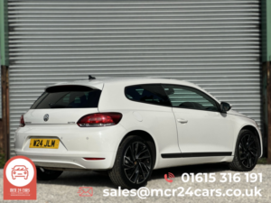2011 Volkswagen Scirocco 2.0 Tdi Bluemotion Tech Gt Semi Auto in White — image 2