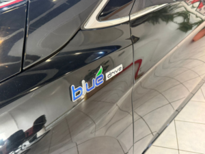 2014 Hyundai I40 1.7 Crdi Blue Drive Style in Black — image 5