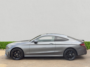 2020 Mercedes-Benz C-Class 2.0 C220d Amg Line Coupe 2dr Diesel G-Tronic+ 4matic Euro 6 (s/s) (194 Ps) in Grey — image 4