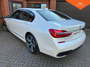 2016 BMW 7 Series 4.4 750li V8 M Sport Saloon 4dr Petrol in Other — image 3