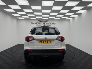2017 Suzuki Vitara 1.6 Sz-T in White — image 5