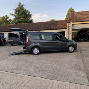 2017 Ford Grand Tourneo Connect 1.5 Tdci Zetec in Grey — image 3