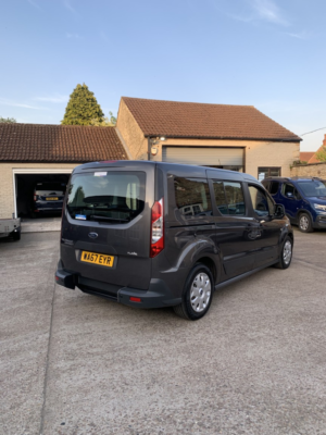 2017 Ford Grand Tourneo Connect 1.5 Tdci Zetec in Grey — image 4