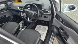 2015 Vauxhall Corsa 1.4i Se Auto Euro 6 5dr in White — image 3