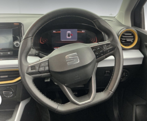 2023 SEAT Arona 1.0 Tsi Evo Se in Grey — image 5