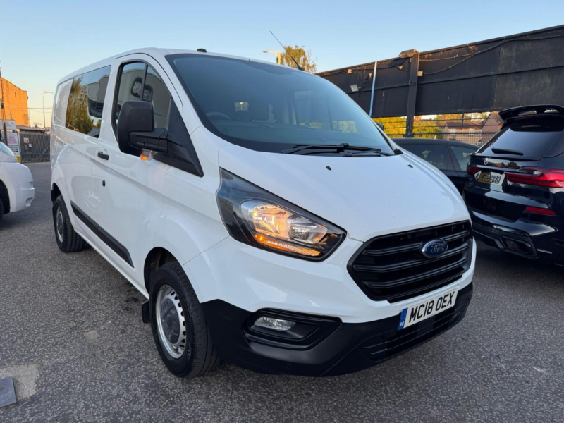 2018 Ford Transit Custom 2.0 300 Ecoblue Crew Van L1 H1 Euro 6 5dr (6 Seat) in White — image 1