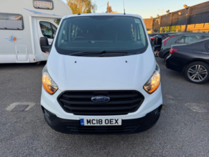 2018 Ford Transit Custom 2.0 300 Ecoblue Crew Van L1 H1 Euro 6 5dr (6 Seat) in White — image 4
