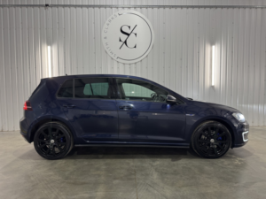 2015 Volkswagen Golf 1.4 Tsi Gte in Blue — image 2