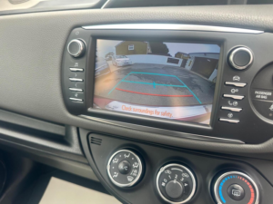 2019 Toyota Yaris 1.5 Vvt-I Icon Tech Euro 6 5dr in Red — image 6
