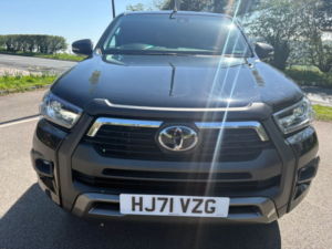 2021 Toyota Hilux 2.8 D-4d Invincible X in Black — image 2