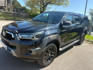 2021 Toyota Hilux 2.8 D-4d Invincible X in Black — image 3
