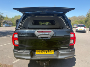 2021 Toyota Hilux 2.8 D-4d Invincible X in Black — image 6