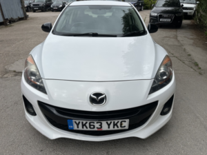2013 Mazda Mazda3 2.2 D Sport Nav in White — image 2
