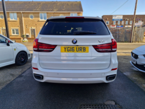 2016 BMW X5 3.0 30d M Sport SUV 5dr Diesel Auto Xdrive Euro 6 (s/s) (258 Ps) in White — image 5