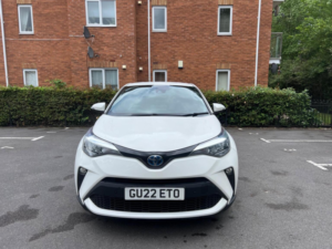 2022 Toyota C-Hr 1.8 Vvt-H Design CVT Euro 6 (s/s) 5dr in White — image 2