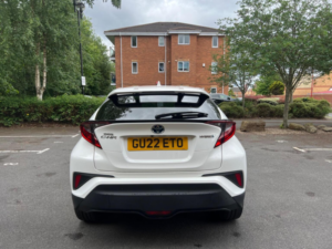 2022 Toyota C-Hr 1.8 Vvt-H Design CVT Euro 6 (s/s) 5dr in White — image 6