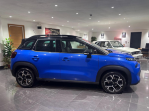 2022 Citroen C3 Aircross 1.2 Puretech Shine Plus Eat6 Euro 6 (s/s) 5dr in Blue — image 3