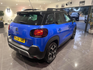 2022 Citroen C3 Aircross 1.2 Puretech Shine Plus Eat6 Euro 6 (s/s) 5dr in Blue — image 5