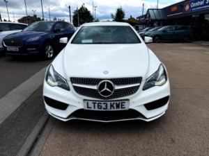 2013 Mercedes-Benz E Class 2.1 E250 Cdi Amg Sport G-Tronic+ Euro 5 (s/s) 2dr in White — image 3