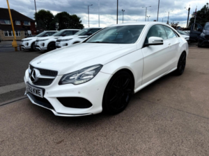 2013 Mercedes-Benz E Class 2.1 E250 Cdi Amg Sport G-Tronic+ Euro 5 (s/s) 2dr in White — image 5