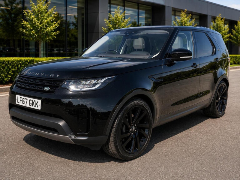 2017 Land Rover Discovery 2.0 Sd4 Hse Auto 4WD Euro 6 (s/s) 5dr in Black — image 1