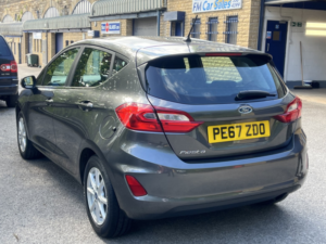 2017 Ford Fiesta 1.5 Tdci Zetec Hatchback 5dr Diesel Manual Euro 6 (s/s) (85 Ps) in Grey — image 4